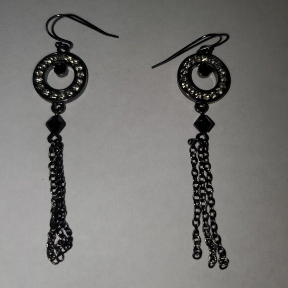 Earring - Picture 4 of 4